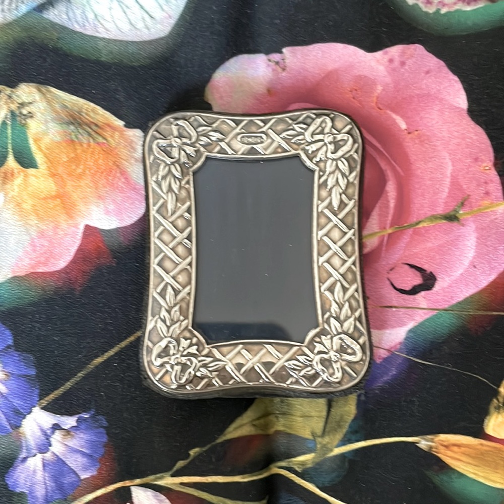 Antique Sterling Silver Frame with Ribbon & Bows
